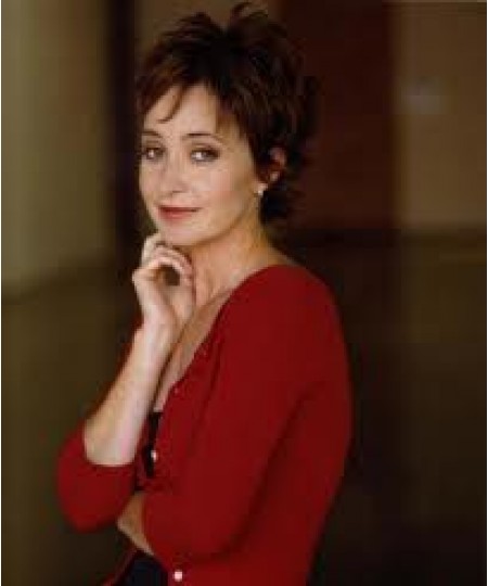 Annie Potts