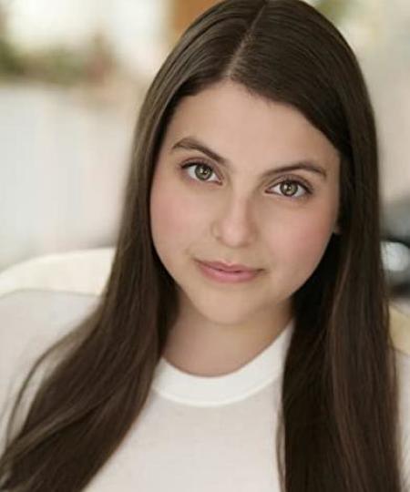 Beanie Feldstein