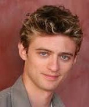 Crispin Freeman