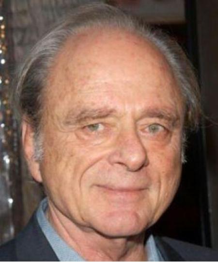 Harris Yulin