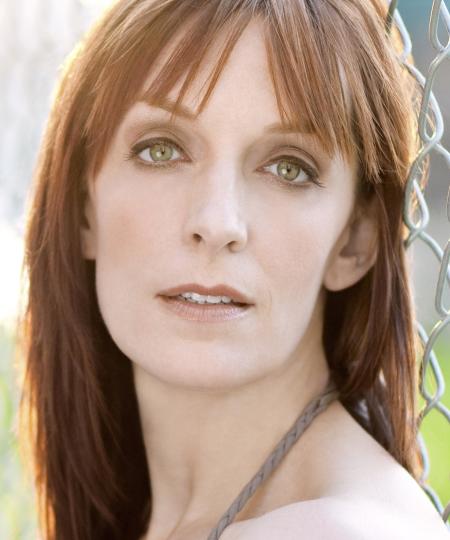 Julia Murney