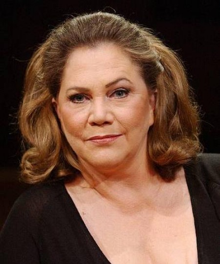 Kathleen Turner