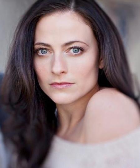 Lara Pulver