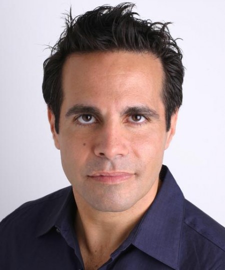 Mario Cantone