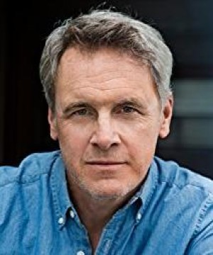 Mark Moses