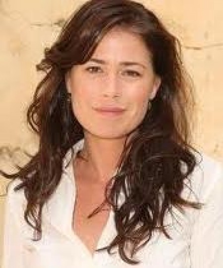 Maura Tierney