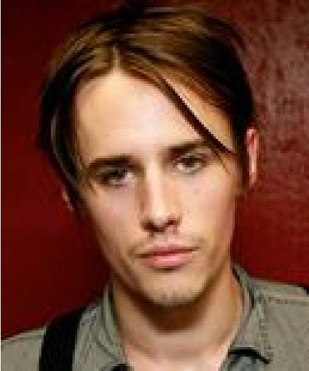 Reeve Carney