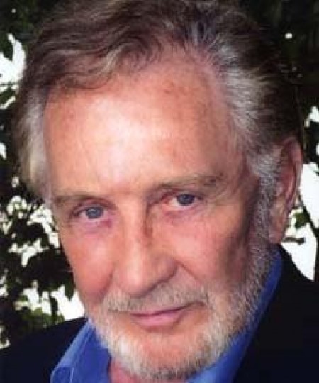 Roy Dotrice