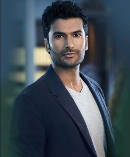 Sendhil Ramamurthy