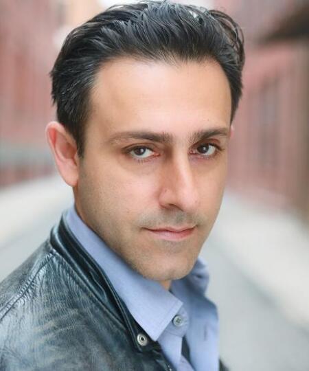 Arash Mokhtar