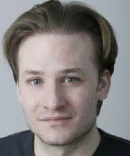 Zachary Oberzan
